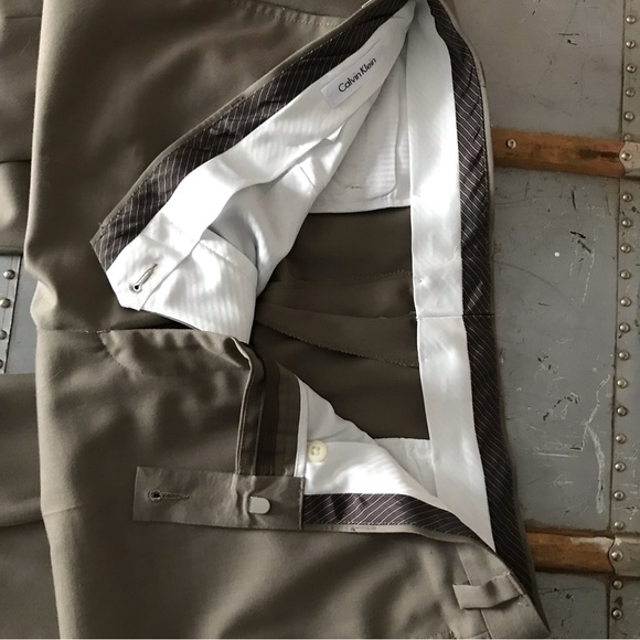 Men’s 3 piece ensemble. Pants, Jacket & shirt. - Picture 8 of 15